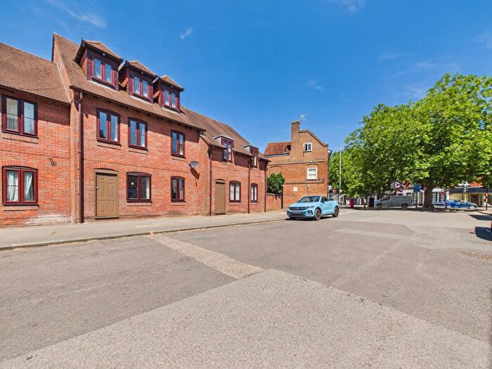 2 Bedroom Flat For Sale In Town Bridge Court, Chesham, Buckinghamshire, HP5