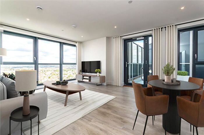 1 Bedroom Flat For Sale In Poplar Walk, Croydon, CR0