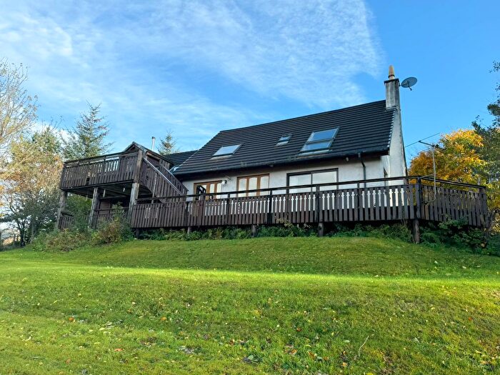 4 Bedroom Detached House For Sale In Braeintra, Strome Ferry, IV53