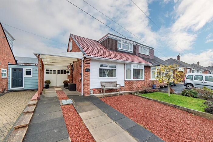 3 Bedroom Semi-Detached Bungalow For Sale In Chantry Drive, Wideopen, Newcastle Upon Tyne, NE13