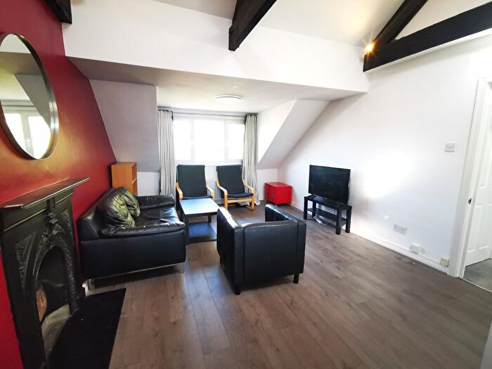 3 Bedroom Flat To Rent In St Georges Terrace, Newcastle Upon Tyne, NE2
