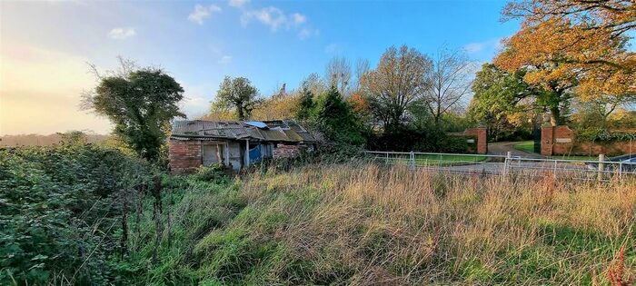 Land For Sale In Yewleigh Lane, Upton-Upon-Severn, Worcester, WR8