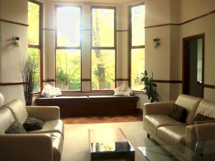 2 Bedroom Flat To Rent In Livingston Drive North, Aigburth, Liverpool, L17