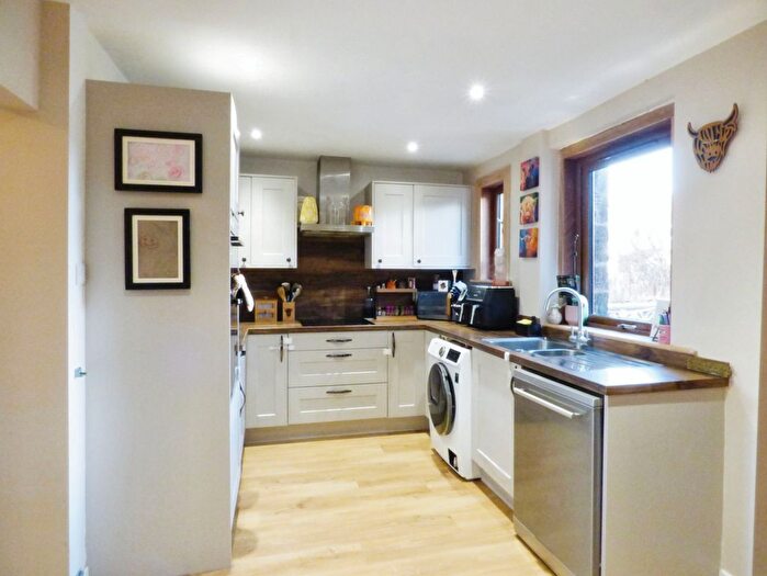 3 Bedroom Terraced House For Sale In Central Road, Crombie, Dunfermline, KY12