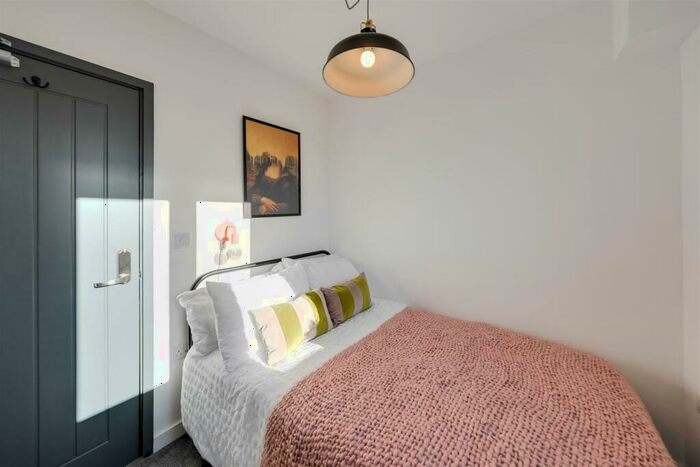 7 Bedroom House To Rent In Third Avenue, Bristol, BS7