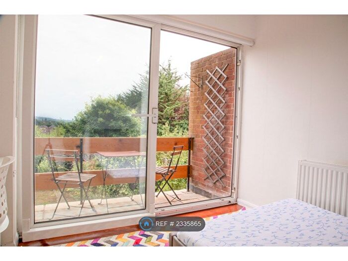 5 Bedroom End Of Terrace House To Rent In Greenways, Egham, TW20