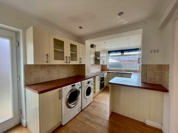 3 Bedroom Semi-Detached House To Rent In Crosslands Road, Worsley, Manchester, M28