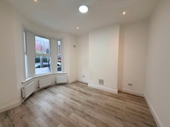 3 Bedroom Terraced House To Rent In Suffield Road, London, N15