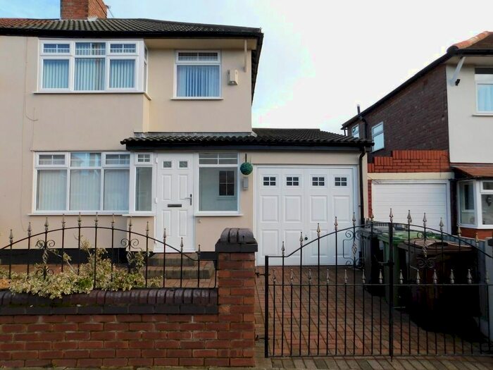 3 Bedroom Property To Rent In Vogan Avenue, Crosby, Liverpool, L23