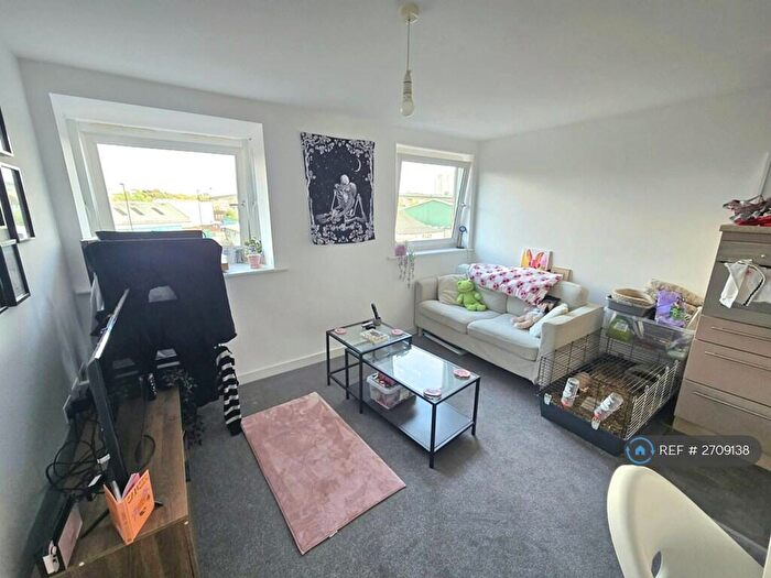 1 Bedroom Flat To Rent In Anglesea Terrace, Southampton, SO14
