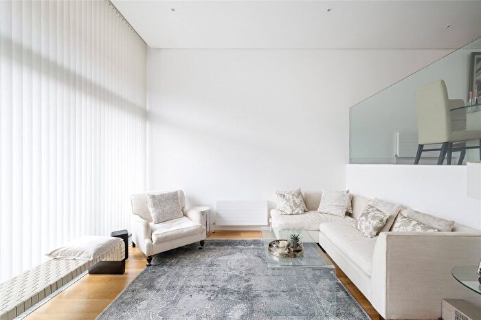 3 Bedroom Terraced House To Rent In Shirland Mews, London, W9