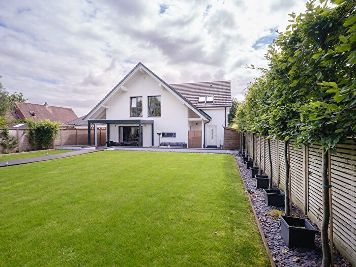 4 Bedroom Detached House For Sale In Baydon, Marlborough, SN8