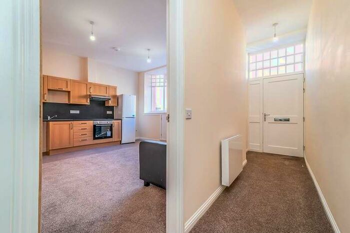 2 Bedroom Flat To Rent In Main Street, Bo'ness, EH51