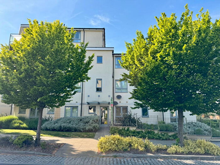 1 Bedroom Flat To Rent In Springhead Parkway, Northfleet, Gravesend, DA11