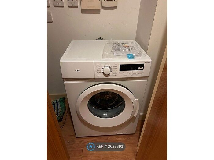 1 Bedroom Flat To Rent In Adana Building, London, SE13