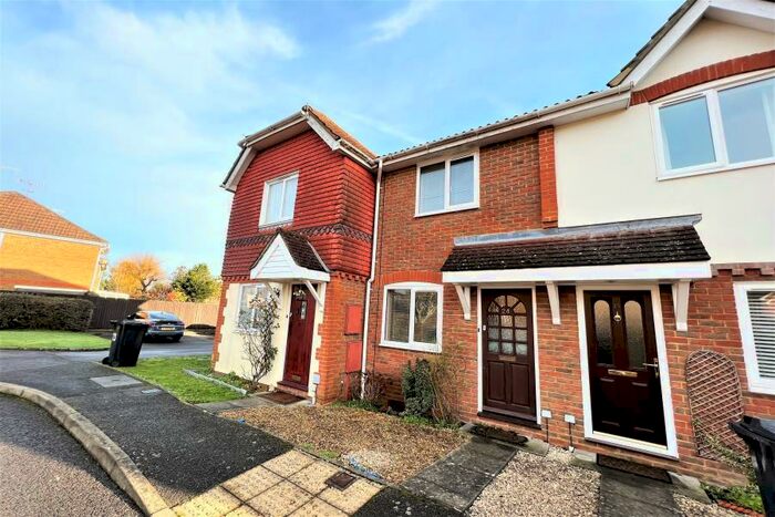 1 Bedroom Terraced House To Rent In Westfield, Woking, GU22