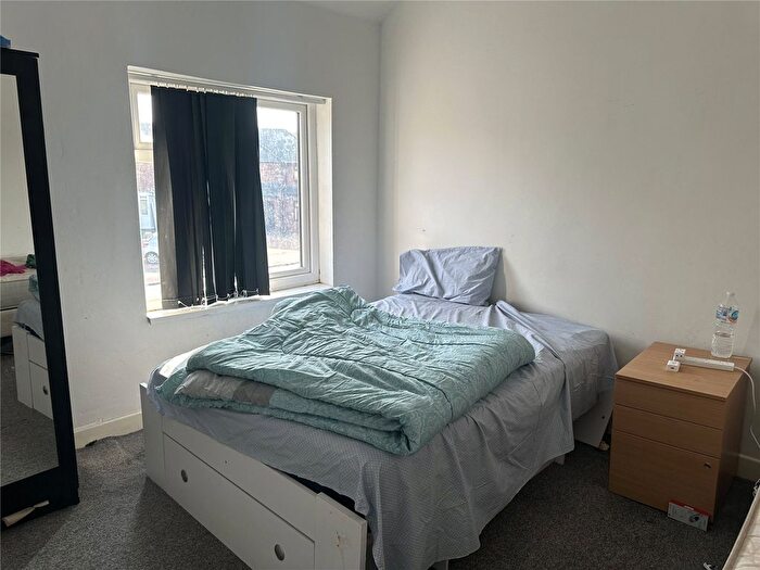 3 Bedroom Terraced House For Sale In Drews Lane, Birmingham, West Midlands, B8