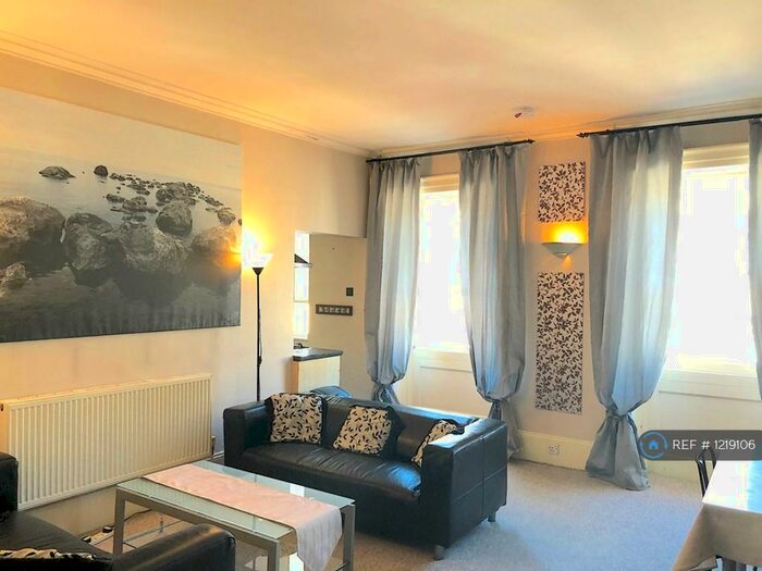 2 Bedroom Flat To Rent In Alfred Street, Bath, BA1