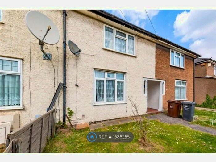 2 Bedroom Terraced House To Rent In Ilchester Road, Dagenham, RM8