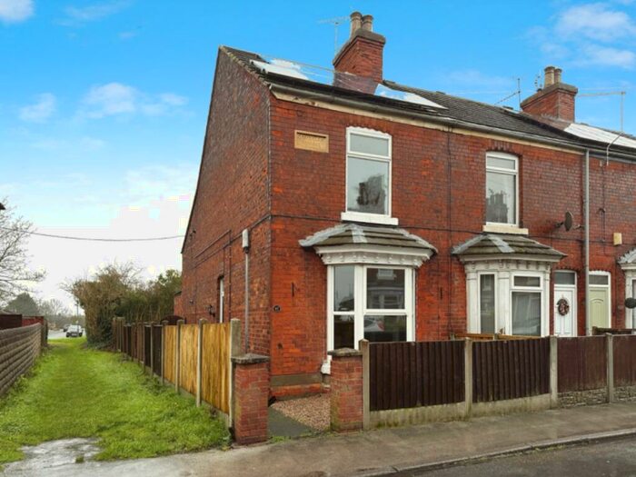 2 Bedroom End Of Terrace House To Rent In Caledonian Road, Retford, Nottinghamshire, DN22