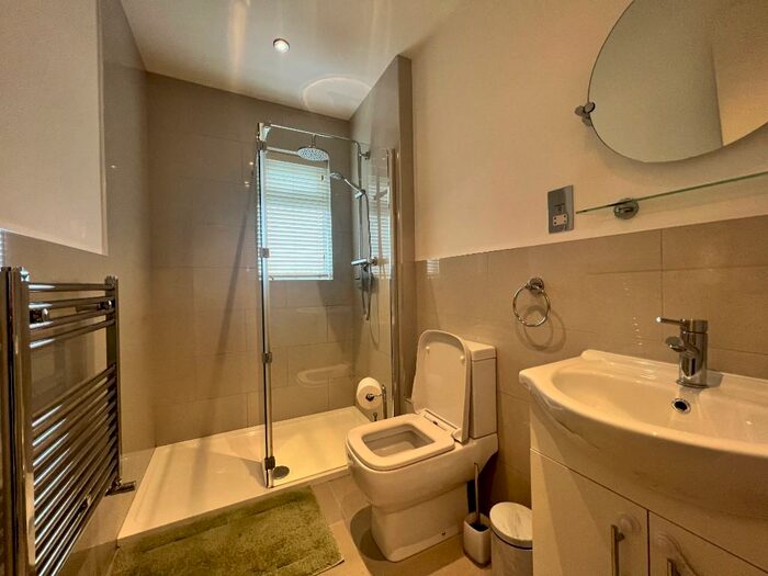 2 Bedroom Terraced House To Rent In New Street, Stratford-Upon-Avon, Warwickshire, CV37