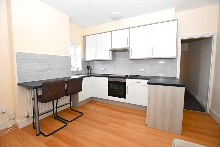 1 Bedroom Flat To Rent In Nelson Street, Chesterfield, S41