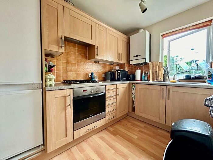 2 Bedroom Flat To Rent In Regal Court, Manor Road, Beverley, East Riding Of Yorkshire, HU17
