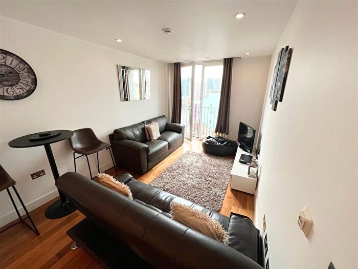 1 Bedroom Flat To Rent In The Hayes, Cardiff, CF10