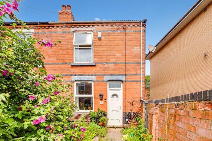 2 Bedroom End Of Terrace House For Sale In Bradbury Street, Nottingham, NG2
