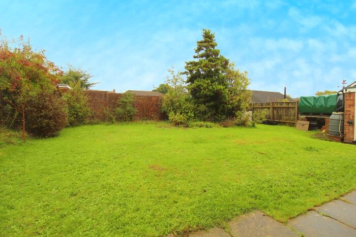 3 Bedroom Bungalow For Sale In Brownsfield, Norwich, NR11