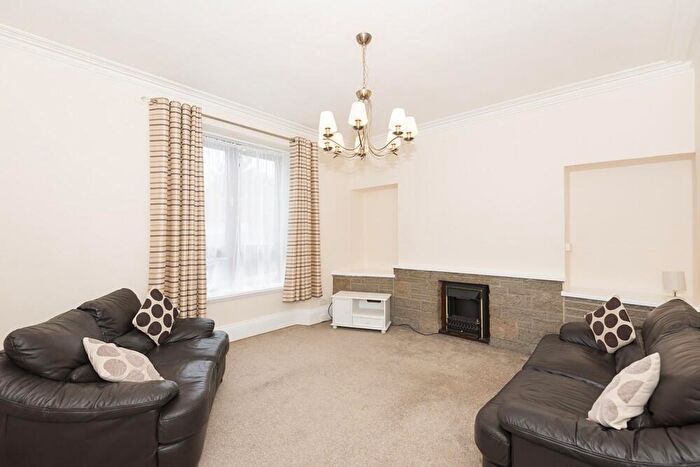 1 Bedroom Flat To Rent In Walker Place, Torry, AB11
