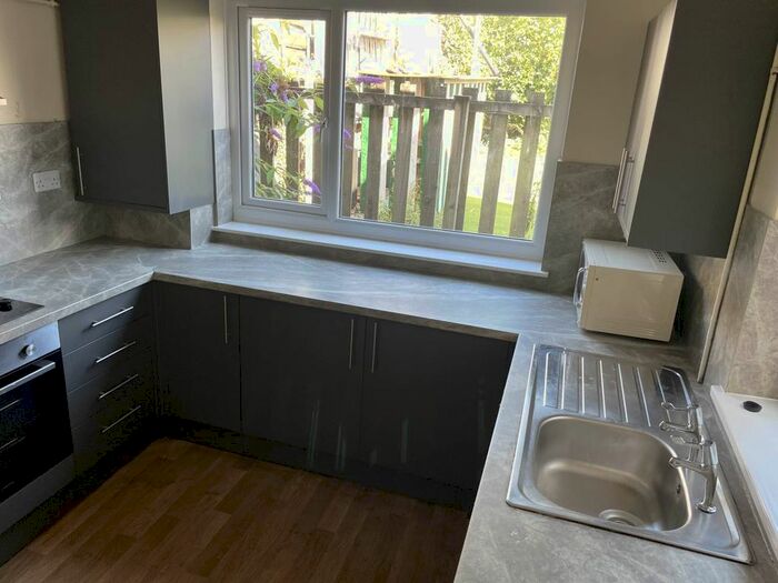 4 Bedroom Property To Rent In Rhyddings Terrace, Brynmill, Swansea, SA2