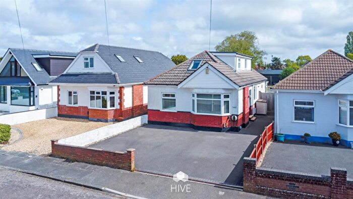 4 Bedroom Detached House For Sale In Hill View Road, Bournemouth, BH10