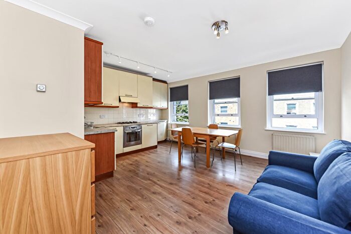 1 Bedroom Flat To Rent In Goodge Street, Fitzrovia/East Marylebone, London, W1T