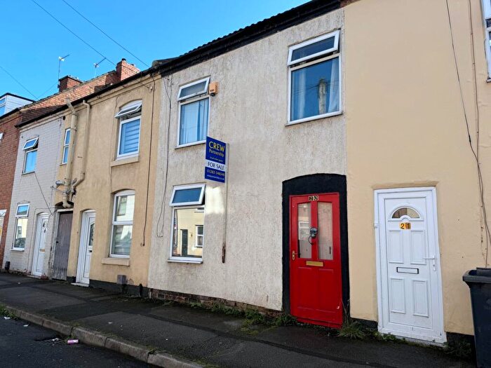 3 Bedroom Terraced House For Sale In Broadway Street, Burton-on-Trent, DE14