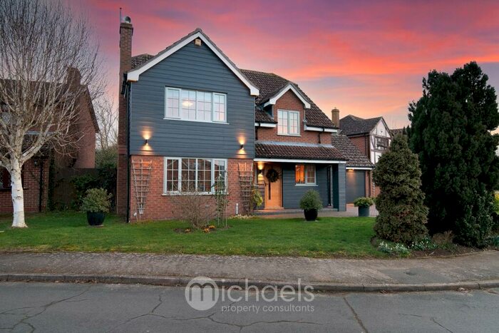 5 Bedroom Detached House For Sale In Davidson Close, Great Cornard, Sudbury, CO10