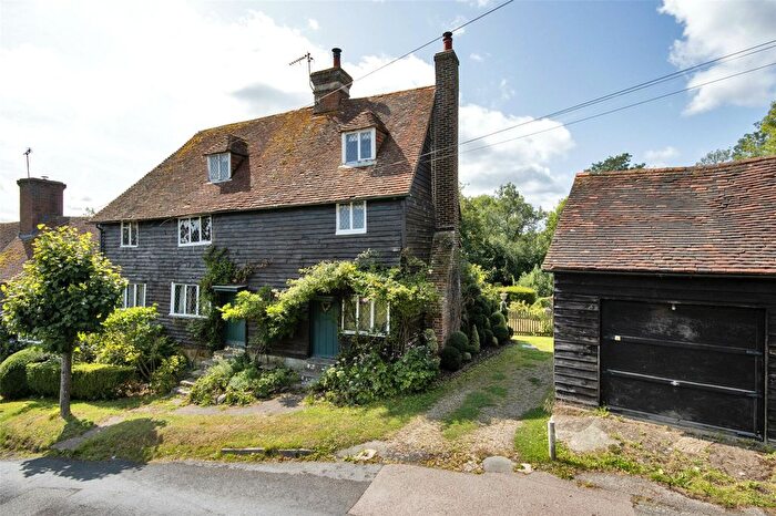 2 Bedroom End Of Terrace House For Sale In Bird In Hand Street, Groombridge, Tunbridge Wells, Kent, TN3