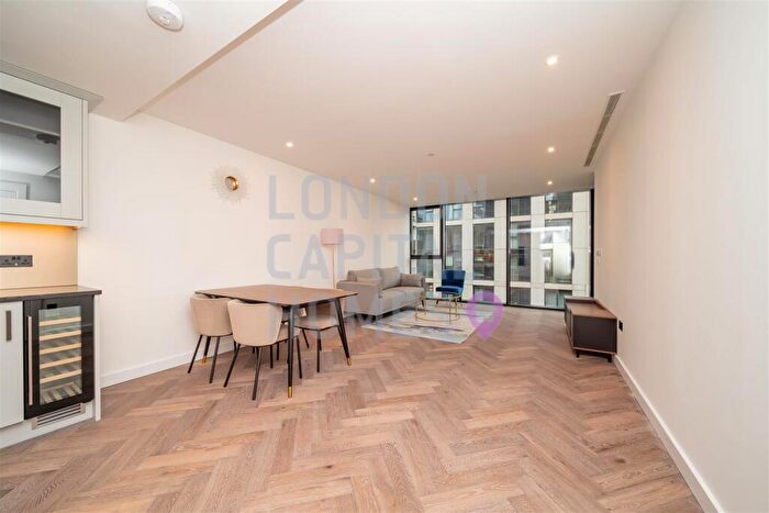 2 Bedroom Apartment To Rent In Merino Gardens, London, E1W
