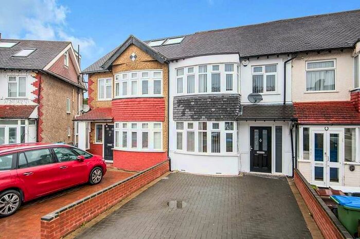 3 Bedroom Leisure Facility Commercial To Rent In Grasmere Avenue, Whitton, Hounslow, TW3