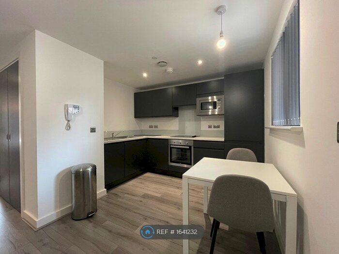 2 Bedroom Flat To Rent In Norfolk Street, Liverpool, L1