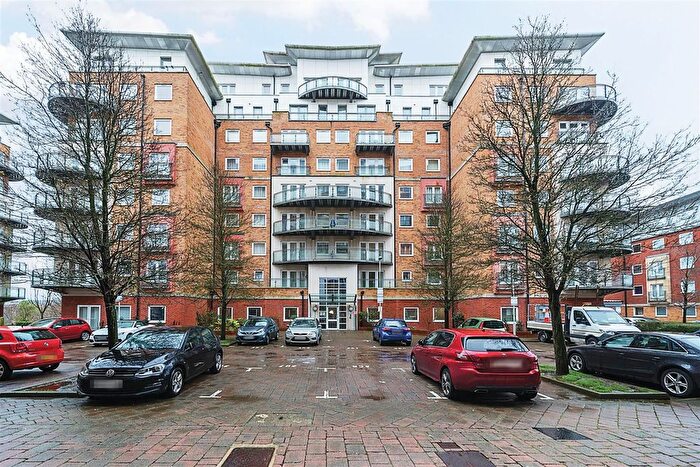 2 Bedroom Flat To Rent In Winterthur Way, Victory Hill, Basingstoke, RG21
