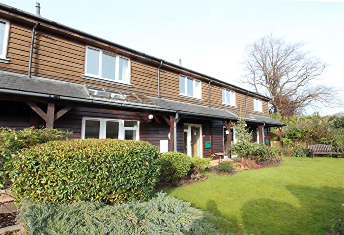 2 Bedroom Retirement Property For Sale In Broad Oak Lane, Hertford, SG14