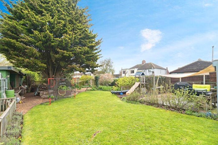 2 Bedroom Semi-Detached House For Sale In Church Road, Bulphan, Upminster, RM14