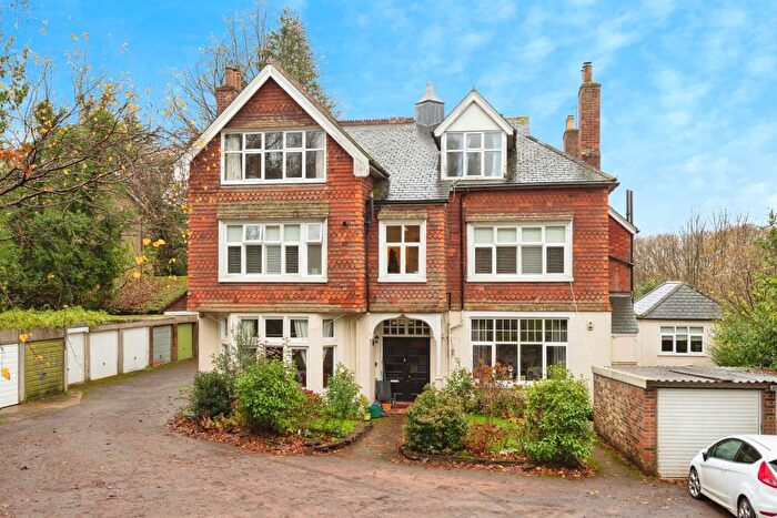 1 Bedroom Flat For Sale In Sandhurst Road, Tunbridge Wells, TN2