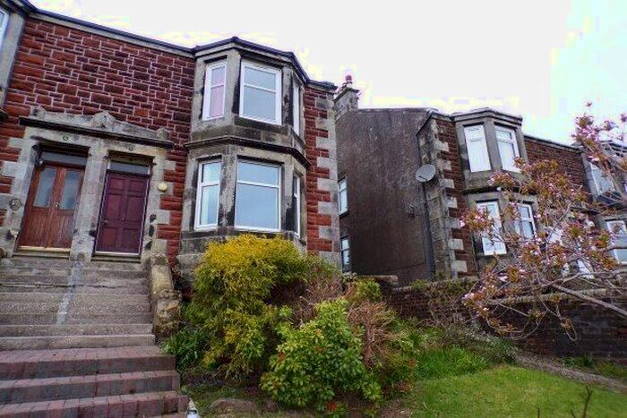 2 Bedroom Flat To Rent In Weston Terrace, West Kilbride, KA23