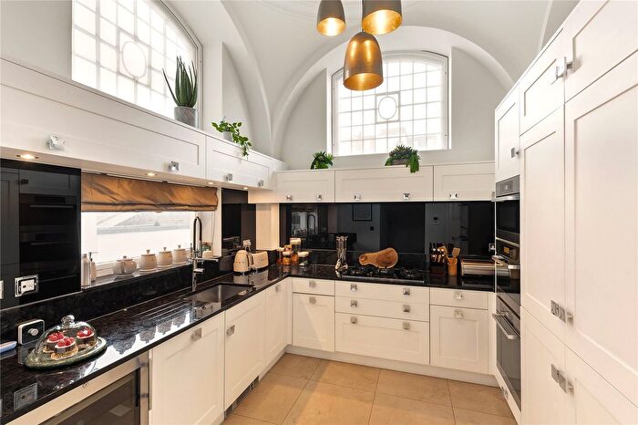 2 Bedroom Flat For Sale In Eaton Place, Belgravia, London, SW1X