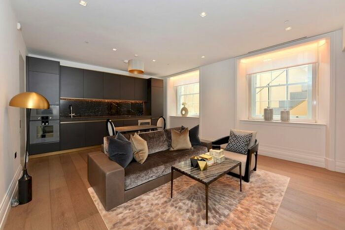 1 Bedroom Flat To Rent In Park Crescent, London, W1B