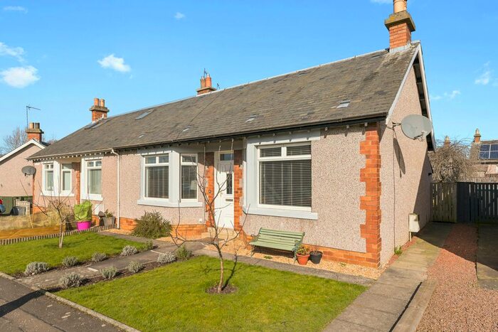 3 Bedroom Semi-Detached Bungalow For Sale In Galadale Drive, Newtongrange, Midlothian, EH22