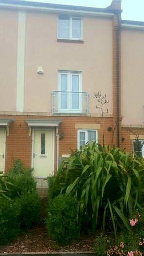 3 Bedroom Terraced House To Rent In Inkerman Close, Bristol, BS7