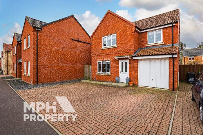 4 Bedroom Detached House For Sale In Muskett Way, NR11